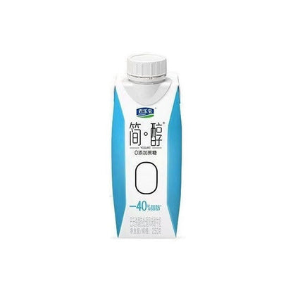 [新货亏本冲销量] 简醇 全脂酸奶 0蔗糖酸奶 -40%脂肪 青柠低脂肪 牛油果藜麦爆珠酸奶 君乐宝酸奶 梦幻盖酸奶 黄桃燕麦 JianChun Zero Sugar Yogurt (250g)