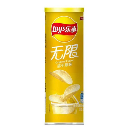 [新货亏本冲销量] 乐事 无限罐装薯片 办公室小吃零食休闲解馋 Lay's Stax Potato Chips Office Snacks Assorted Flavors Keropok Kentang (104g)