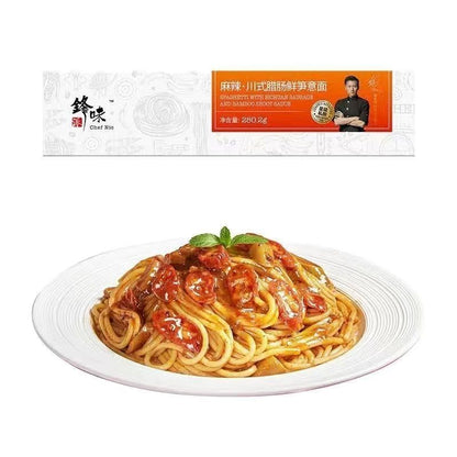[新货亏本冲销量] 锋味派 意大利面 番茄 黑胡椒 土豆鸡肉咖喱 意式炭烧风味鸡肉 奶油培根蘑菇 麻辣川式腊肠鲜笋意大利面 谢霆锋意大利面 十二道锋味 番茄肉酱螺旋意面 Chef Nic Pasta (270g)